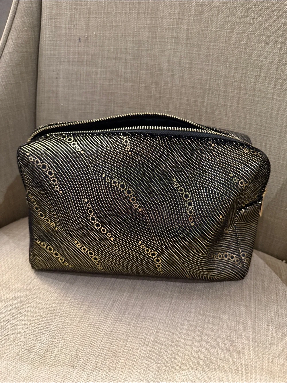 Lux Metallic Black & Gold Cosmetic Zip Pouch NWOT